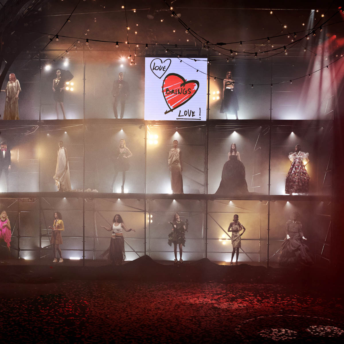 Love Brings Love Tribute Show Brings Together The World Of Fashion In Honor And Memory Of Alber Elb
