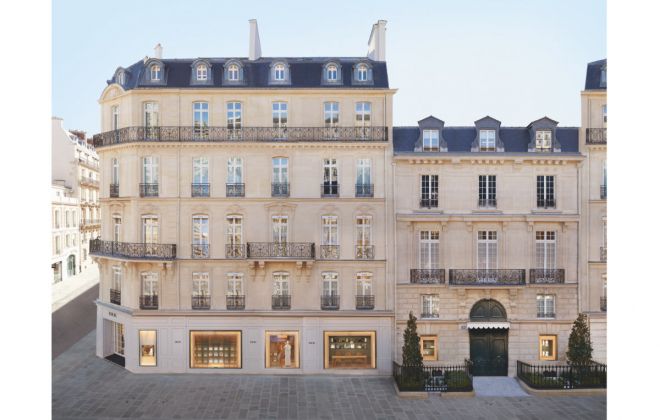 Dior Re-opens Its 30 Montaigne Boutique In Paris: The Embodiment Of Excellence