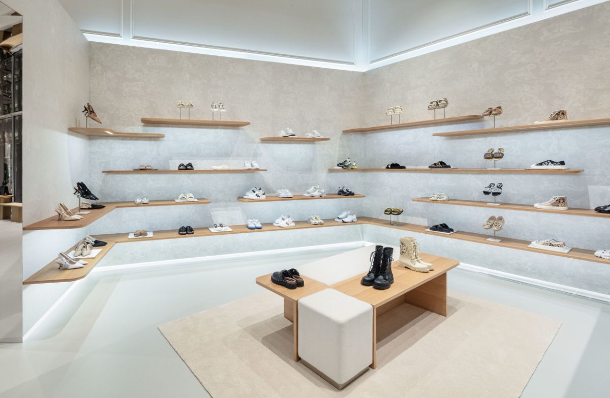Dior Unveiled Its New Boutique In Seoul: Seongsu-dong