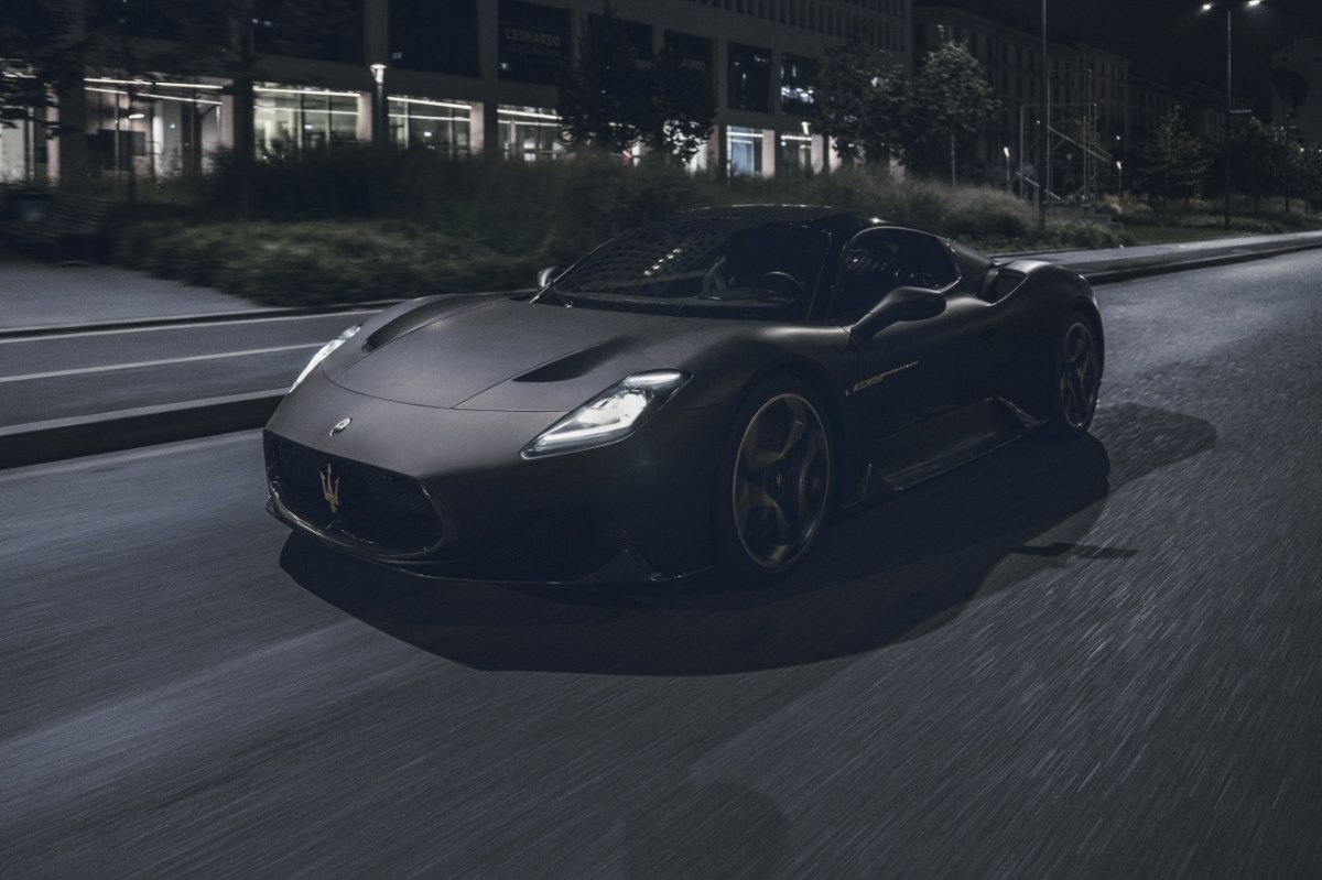 Maserati Unveiled MC20 Notte, A Fierce Creature Of The Nocturnal World