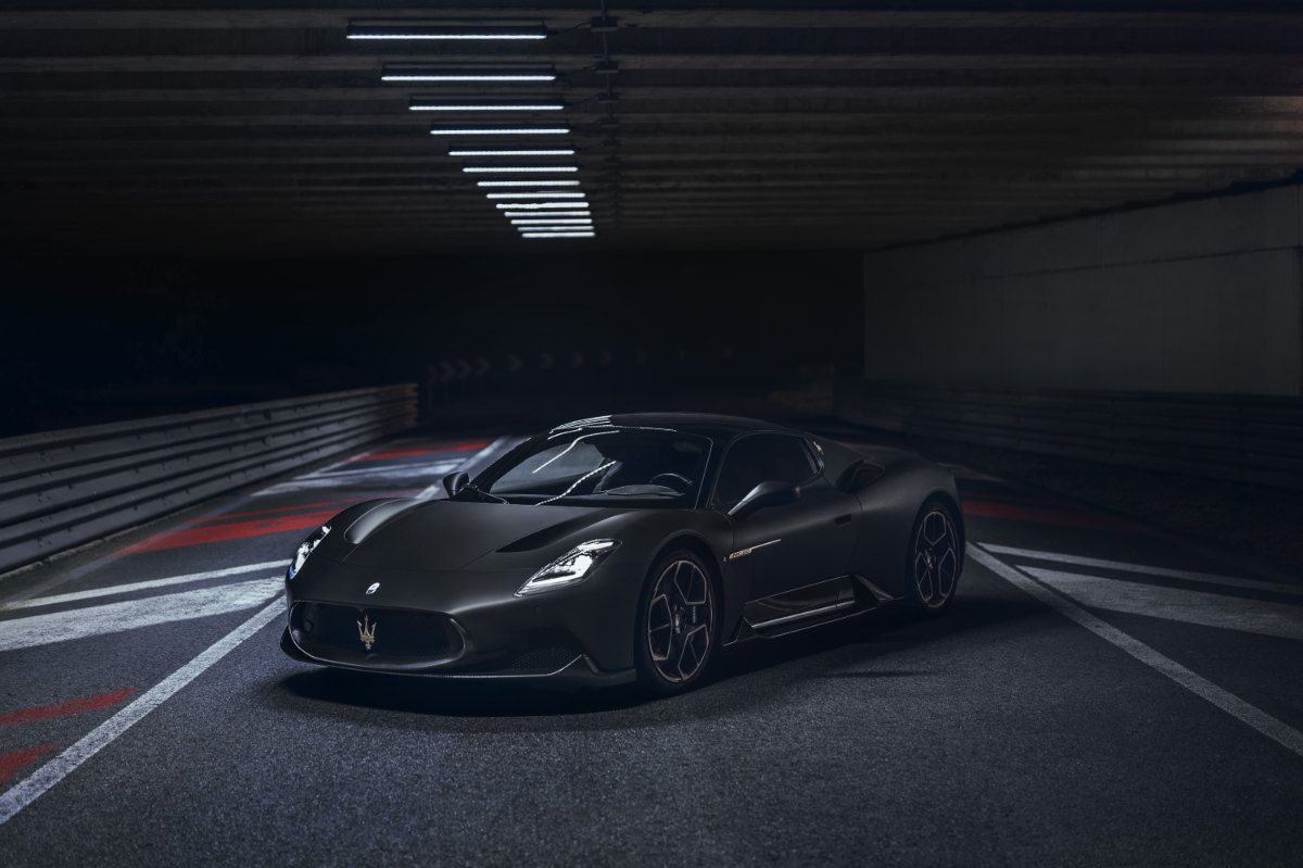 Maserati Unveiled MC20 Notte, A Fierce Creature Of The Nocturnal World