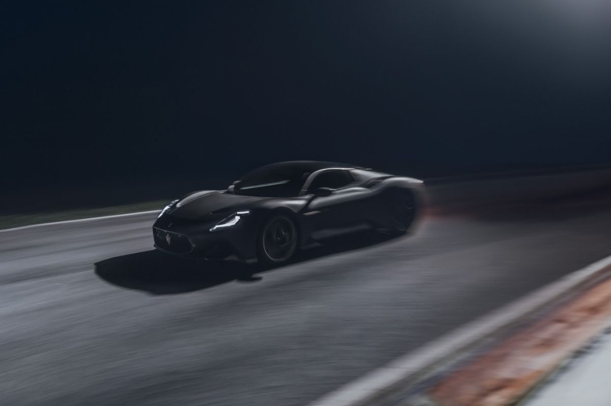 Maserati Unveiled MC20 Notte, A Fierce Creature Of The Nocturnal World