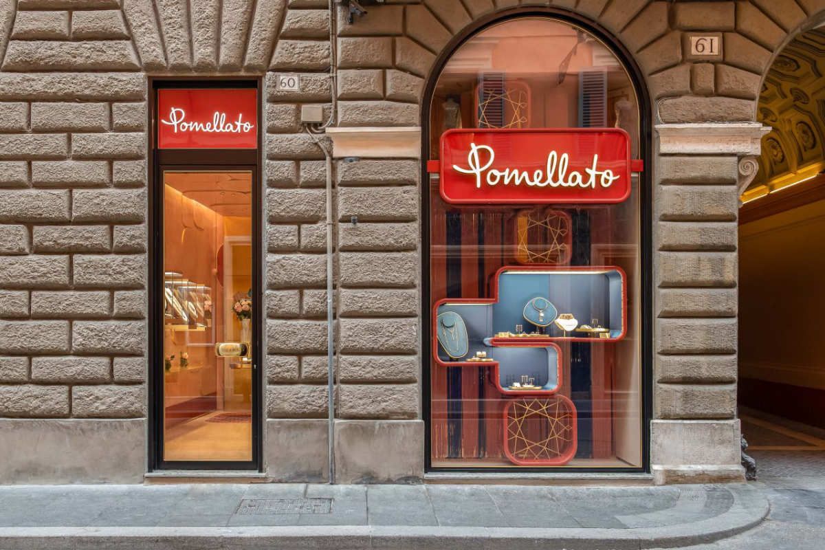 Joy for the eternal city: Pomellato opens its new Rome boutique on the famous via Condotti