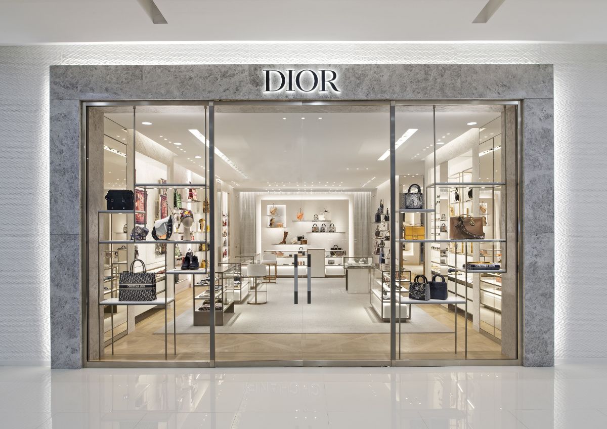 Dior: Dior Unveiled A New Boutique In Oslo - Luxferity