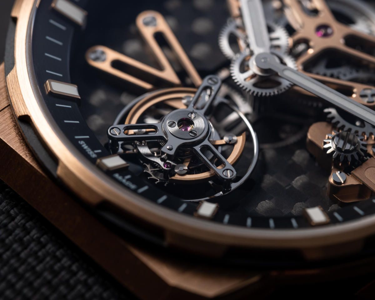 Angelus Presents Its New Gold & Carbon Flying Tourbillon