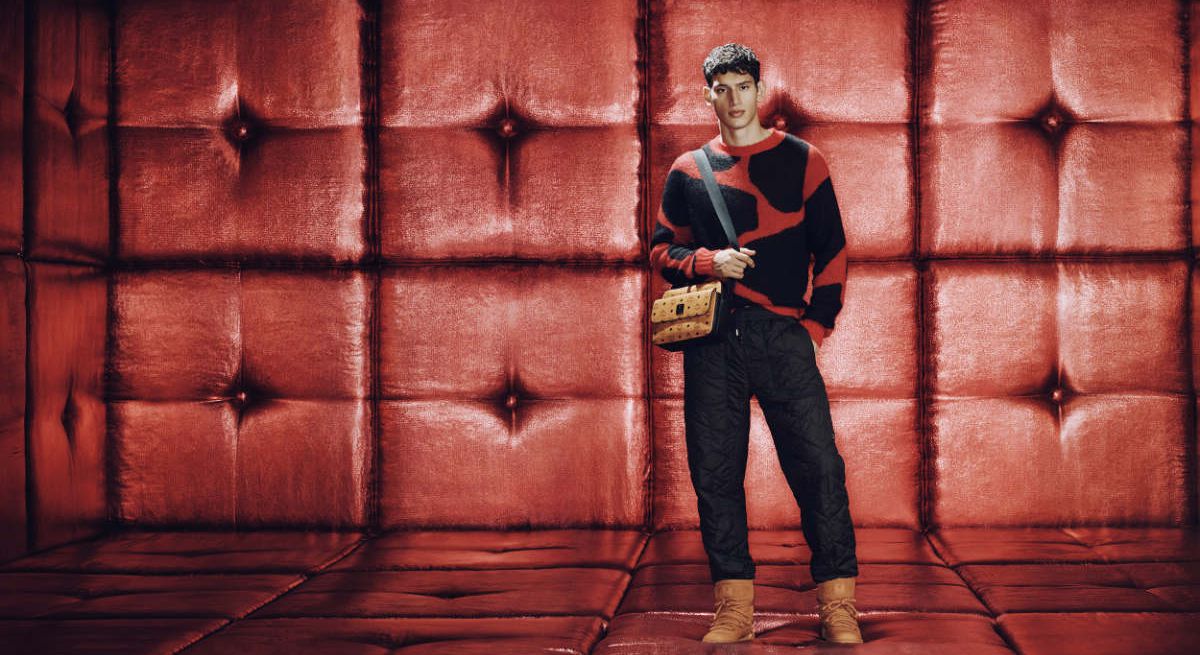 Louis Vuitton Holiday 2022 Campaign Snow