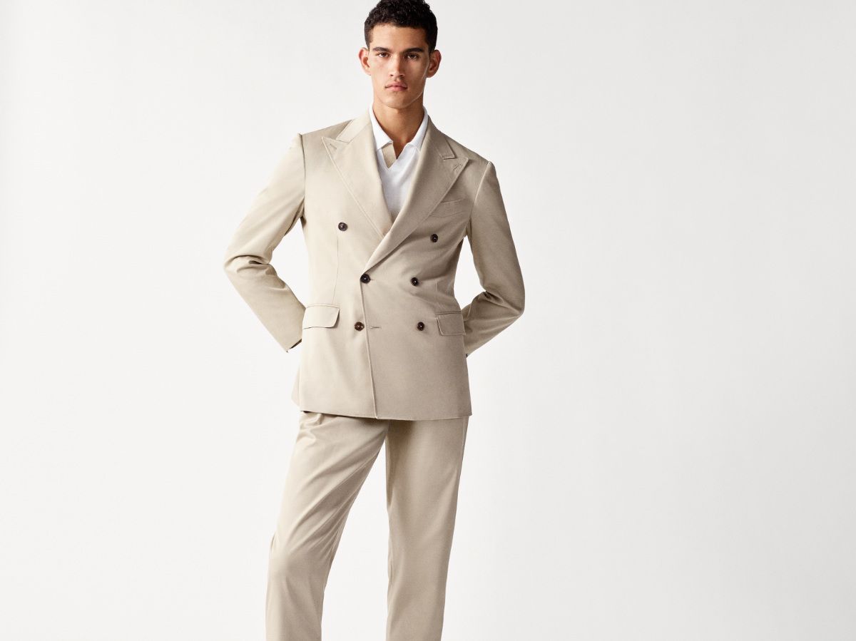 Canali Presents Its New Spring-Summer 2023 Collection: A Ligurian Summer