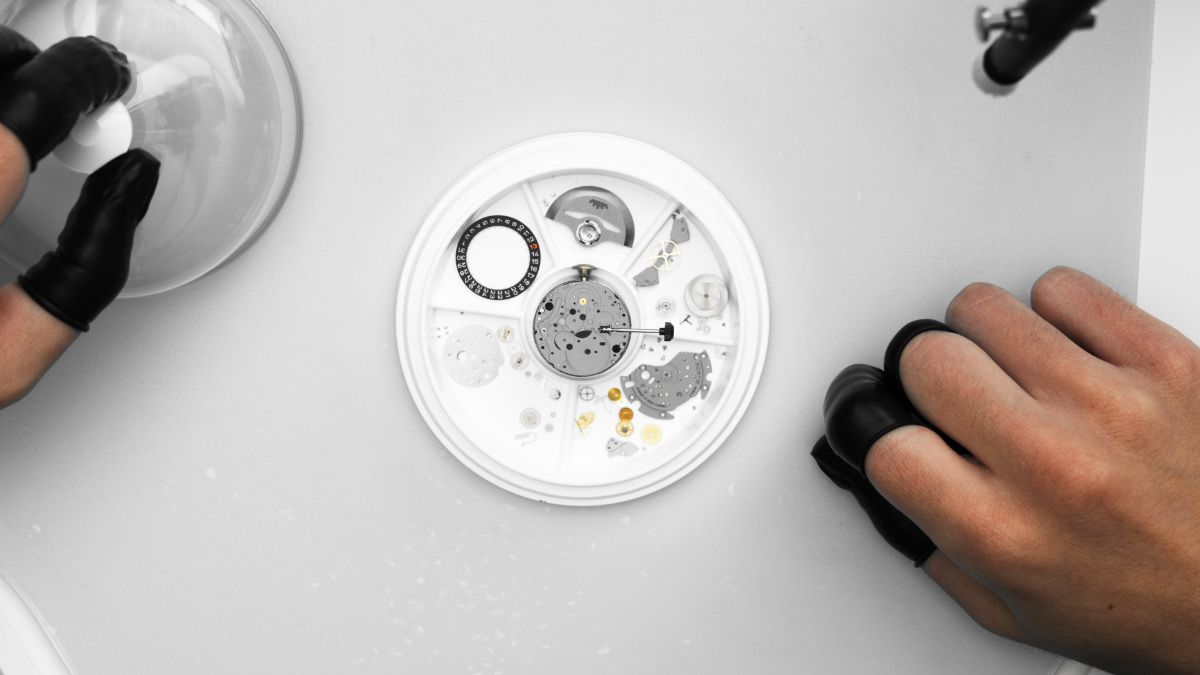 Fortis Introduces Its New Manufacture Calibre Werk 7