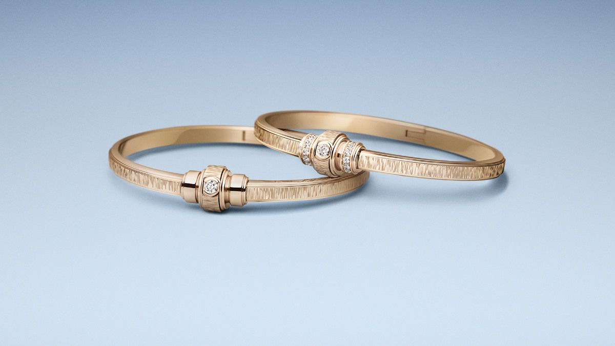 Piaget Brings New Life To The Iconic Beauty Of Palace Décor In Form Of A New Bangle