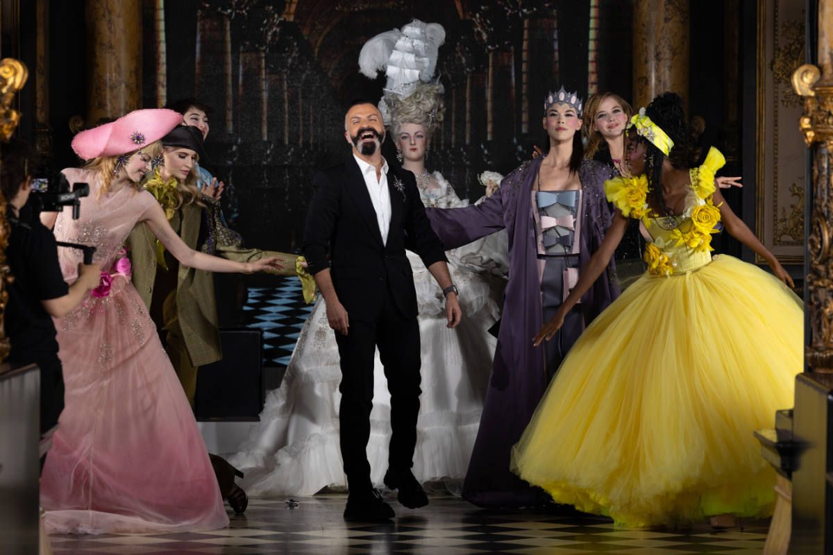 Julien Fournié Presents His New Haute Couture Fall/Winter 2024-25 Collection: Last Queen