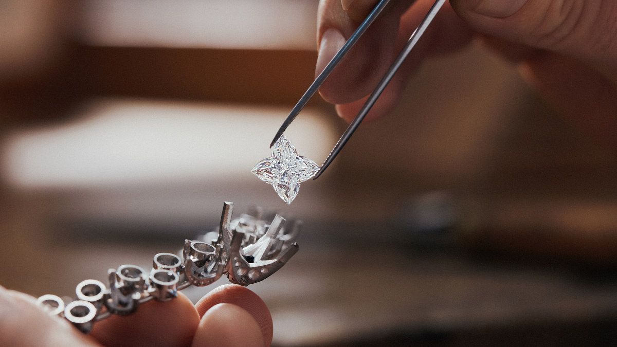 Louis Vuitton Presents Its New High Jewelry Collection: Awakened Hands, Awakened Minds