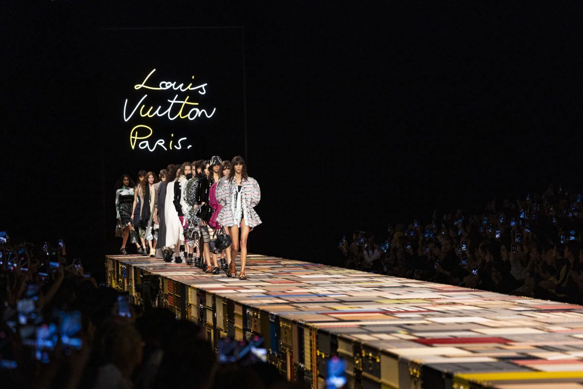 Louis Vuitton Presents Its New Women's Spring-Summer 2025 Collection