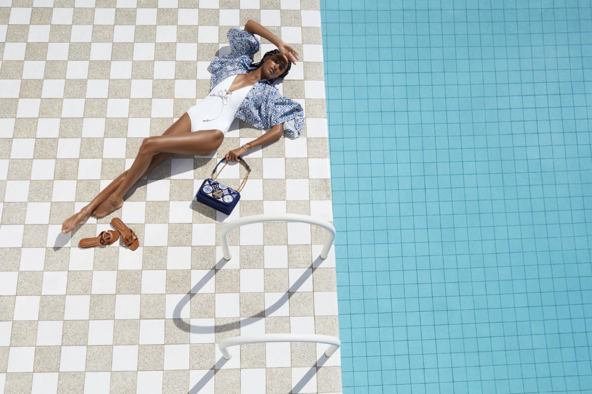 Louis Vuitton Proposes A Total Lifestyle Collection: LV By The Pool