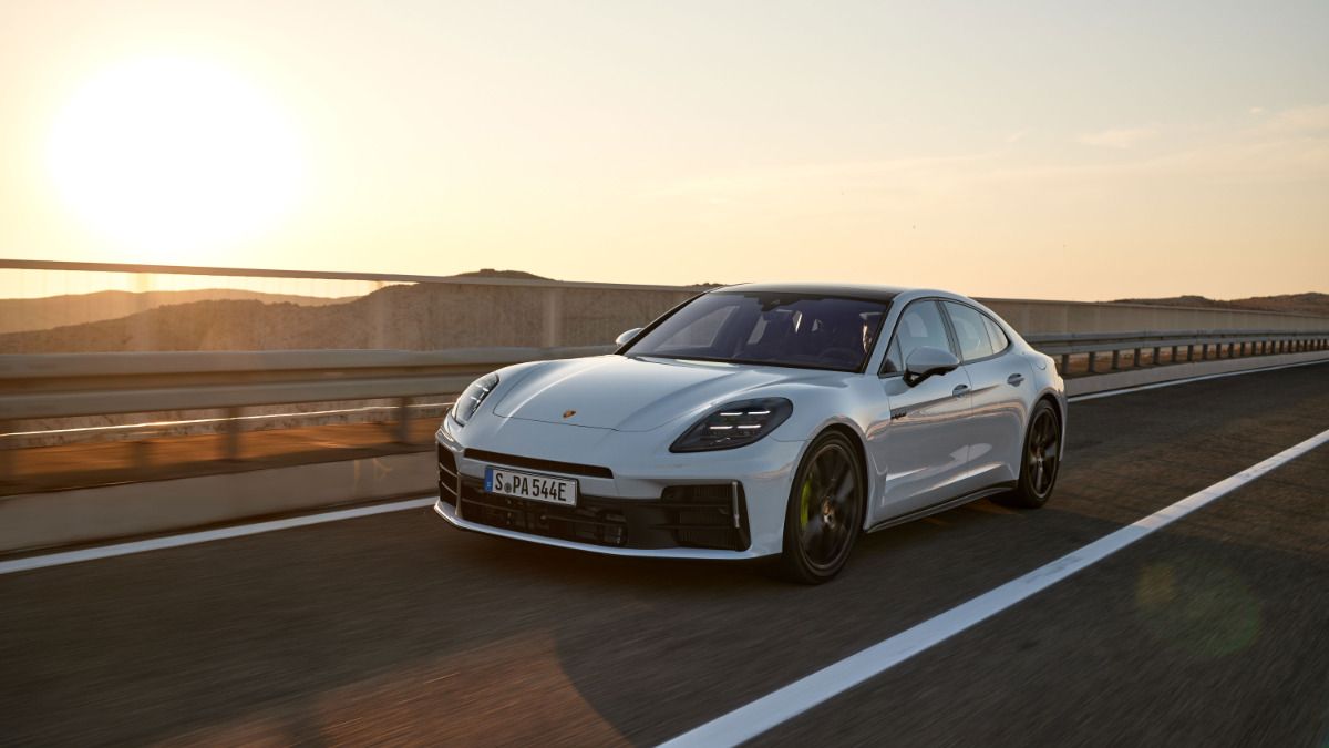 Porsche Presents New E-hybrid Variants Of The Panamera