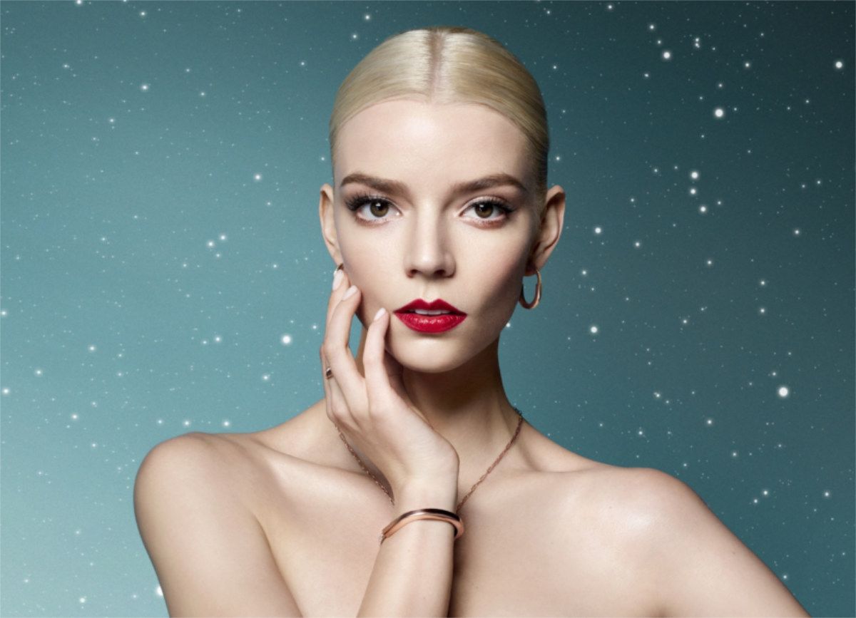 Tiffany & Co. Unveils Its 2024 Holiday Campaign, With Love, Since 1837