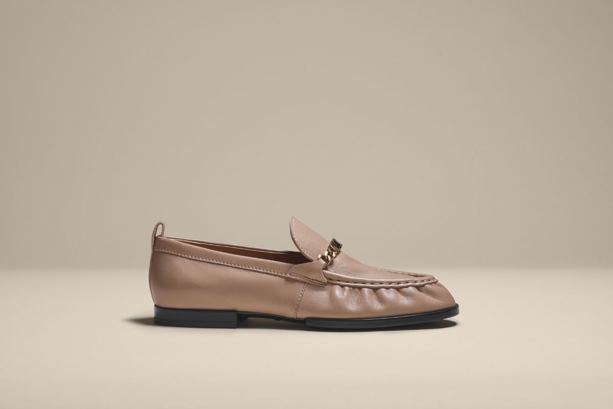 Tod's Presents Its New Spring/Summer 23 Women's Collection: Italian Flair