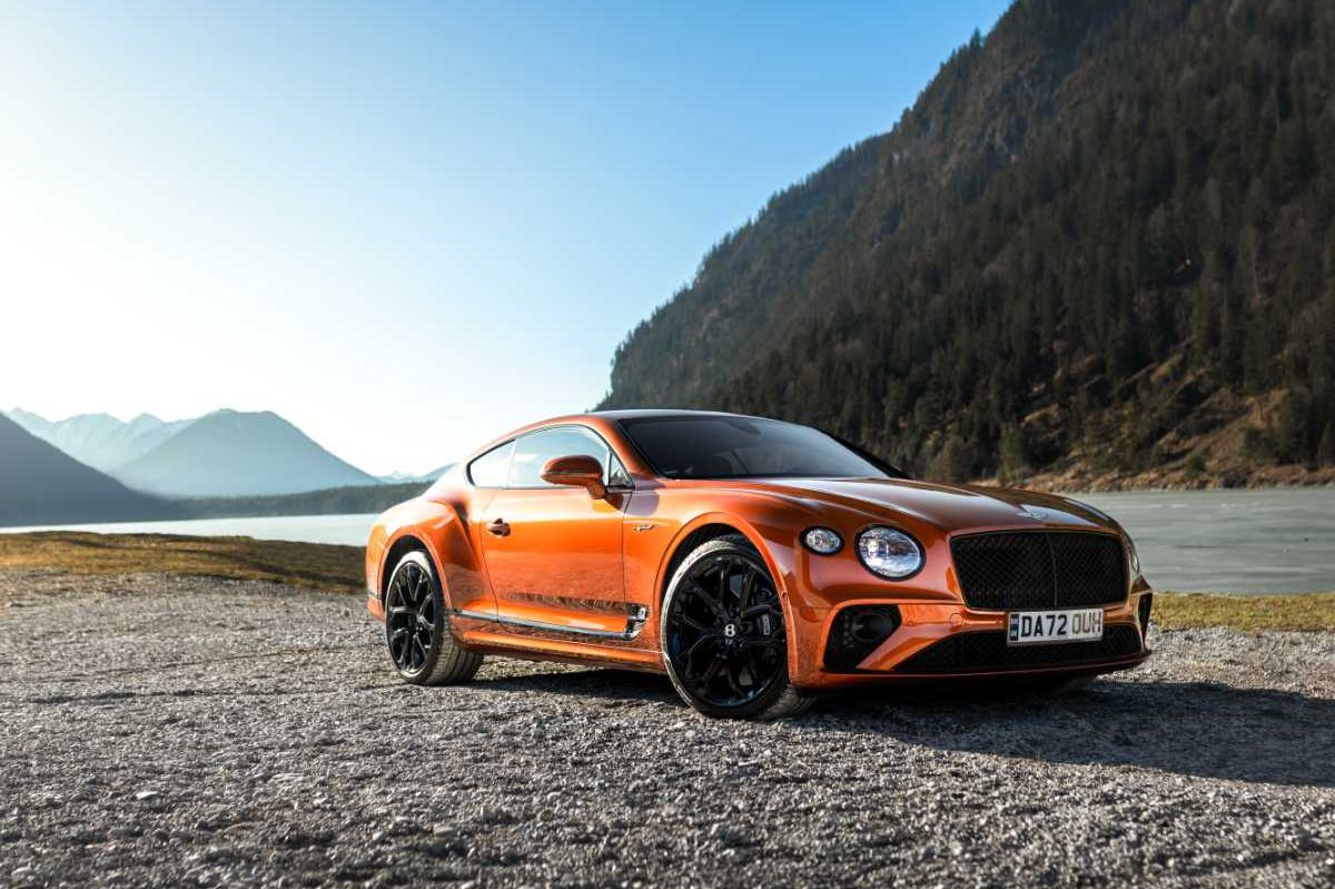 A Duo Of Awards For The Bentley Continental GT In Two Major European Markets