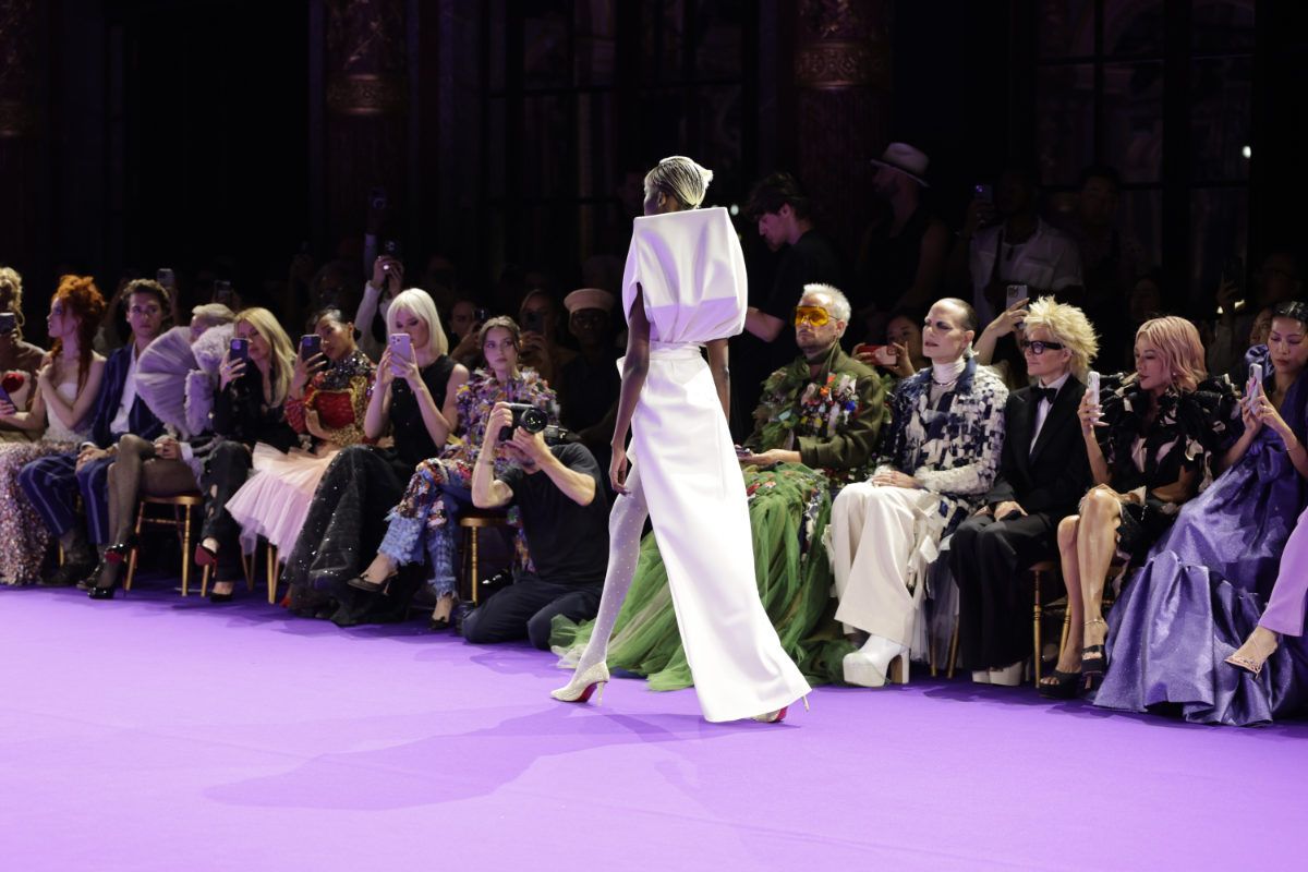 Viktor&Rolf Present New Haute Couture Autumn/Winter 2024/2025: Haute Abstraction