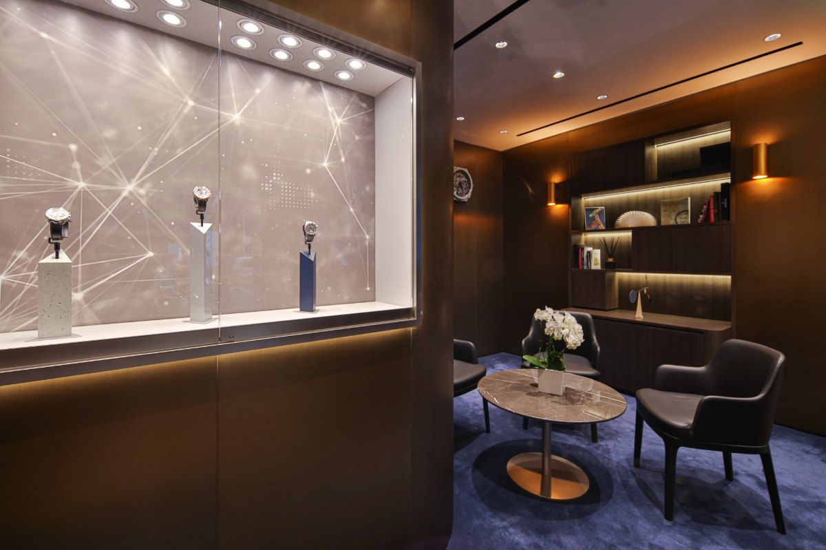 Zenith Opens The Doors To Its Newly Revamped Shanghai And Paris Le Bon Marché Boutiques With Two Exclusive Zenith Icons Collections