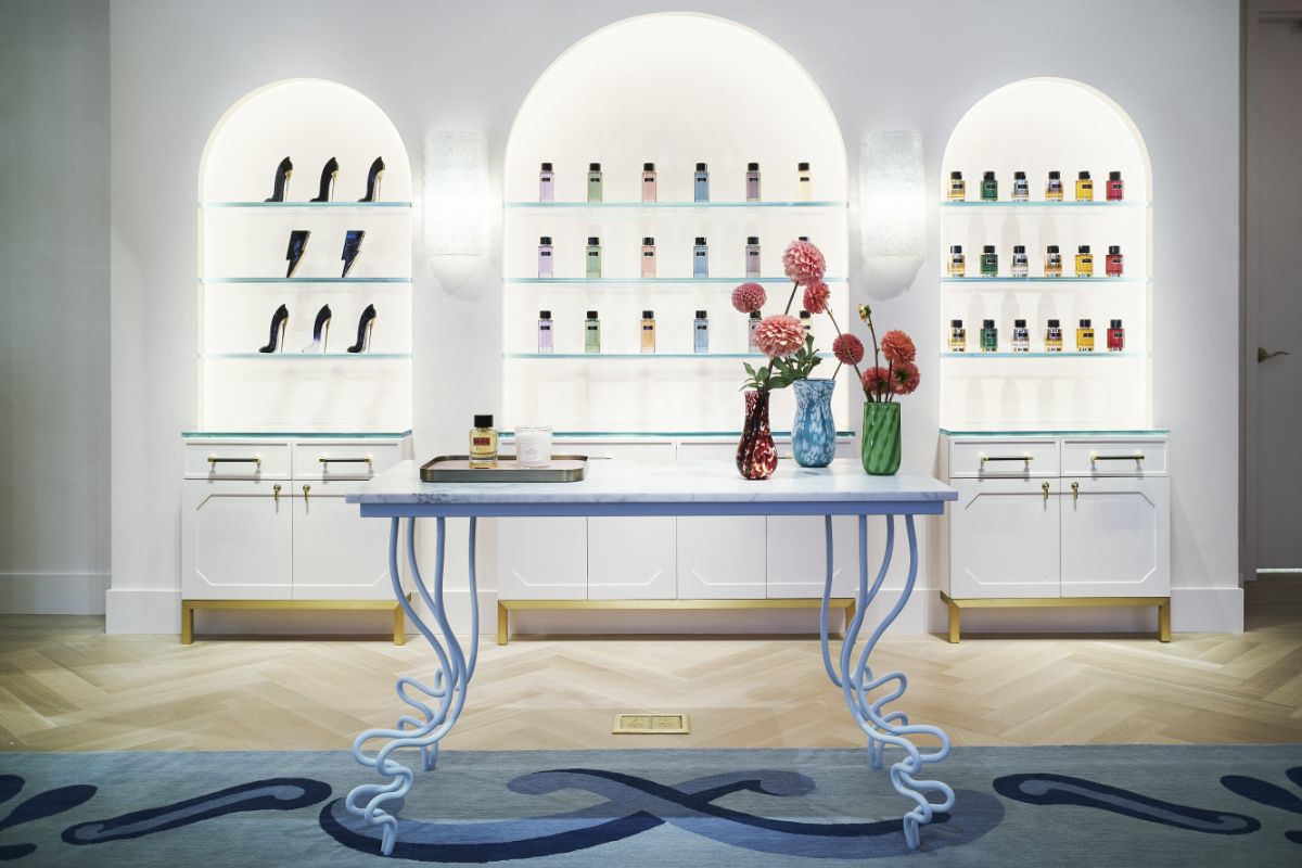Carolina Herrera Unveiled Its New Store Experience Luxferity Magazine