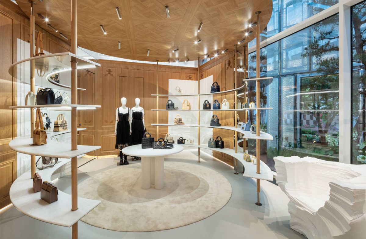 Dior: Dior Unveiled Its New Boutique In Seoul: Seongsu-dong - Luxferity