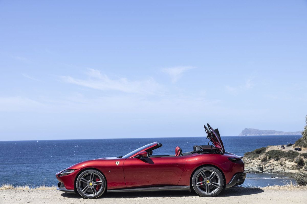 Ferrari Roma Spider Wins The 2024 Red Dot: Best Of The Best Award ...