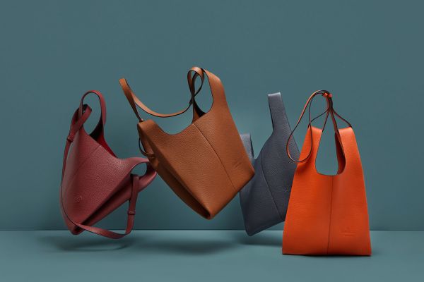 Mulberry launched first fully sustainable leather bag