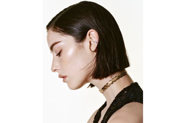 Chanel Coco Crush Welcomes Gracie Abrams As A New Muse