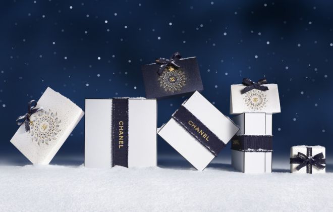 Chanel Holiday 2025: Enchanted Symbols Illuminate Fragrance Gifts