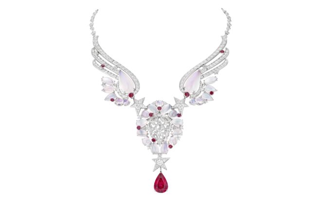 Chanel Presents Its New High Jewelry Collection: Reach For The Stars