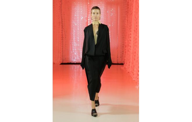 LITKOVSKA Spring-Summer 2026 “(DIS)CONNECTED”: A Paris Fashion Week Meditation On Authenticity