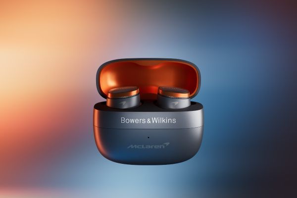 Bowers & Wilkins Release The Pi8 McLaren Edition Earbuds