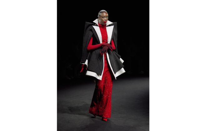 Robert Wun Presents His New Fall-Winter 2025 Haute Couture Collection: Becoming