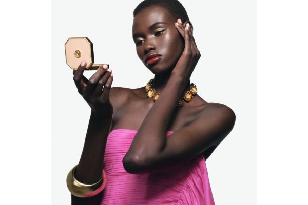 Carolina Herrera Beauty Elevates The Art Of Complexion With Two New Nude Couture Icons