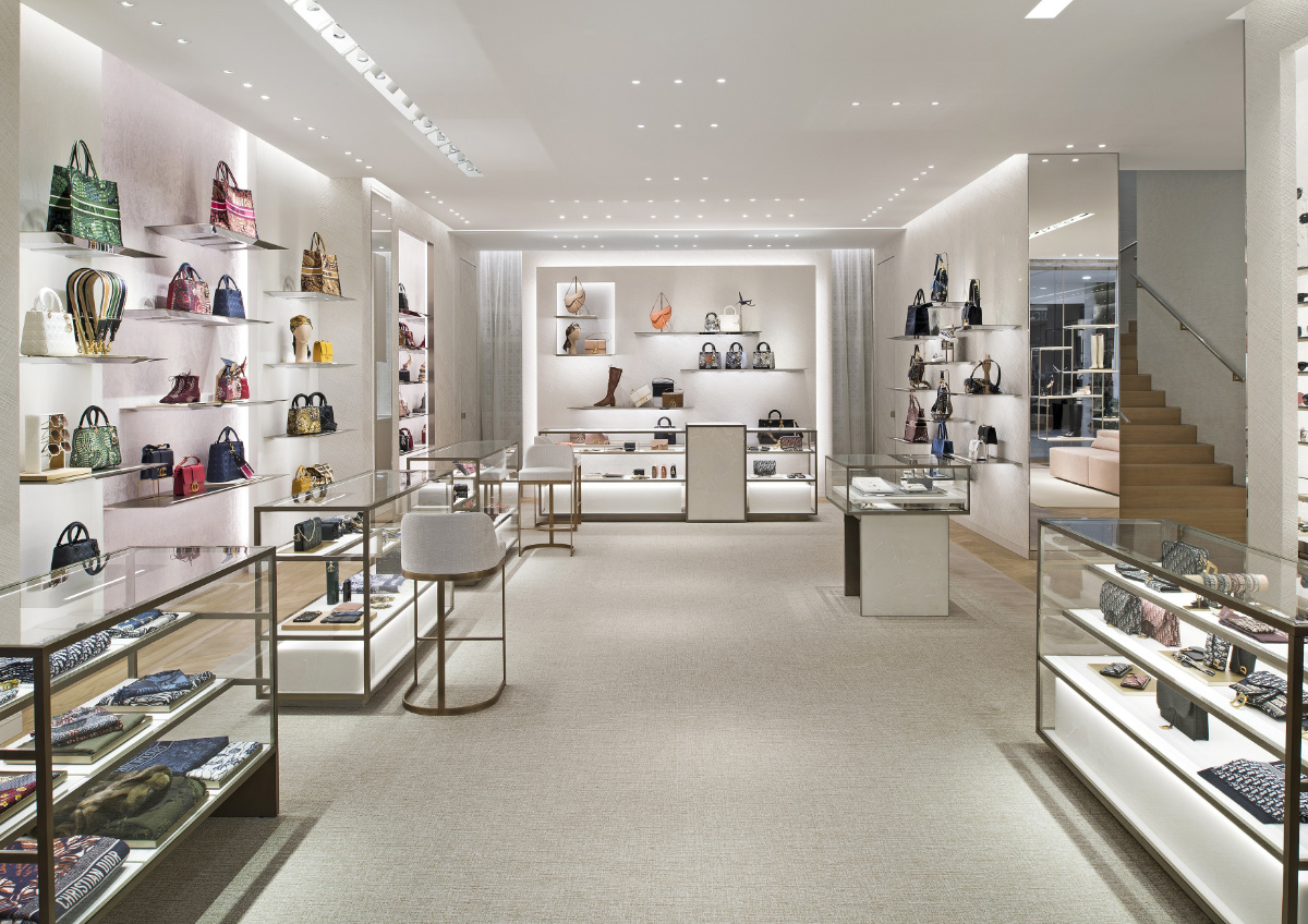 New Dior boutique in Moscow - Luxferity Magazine