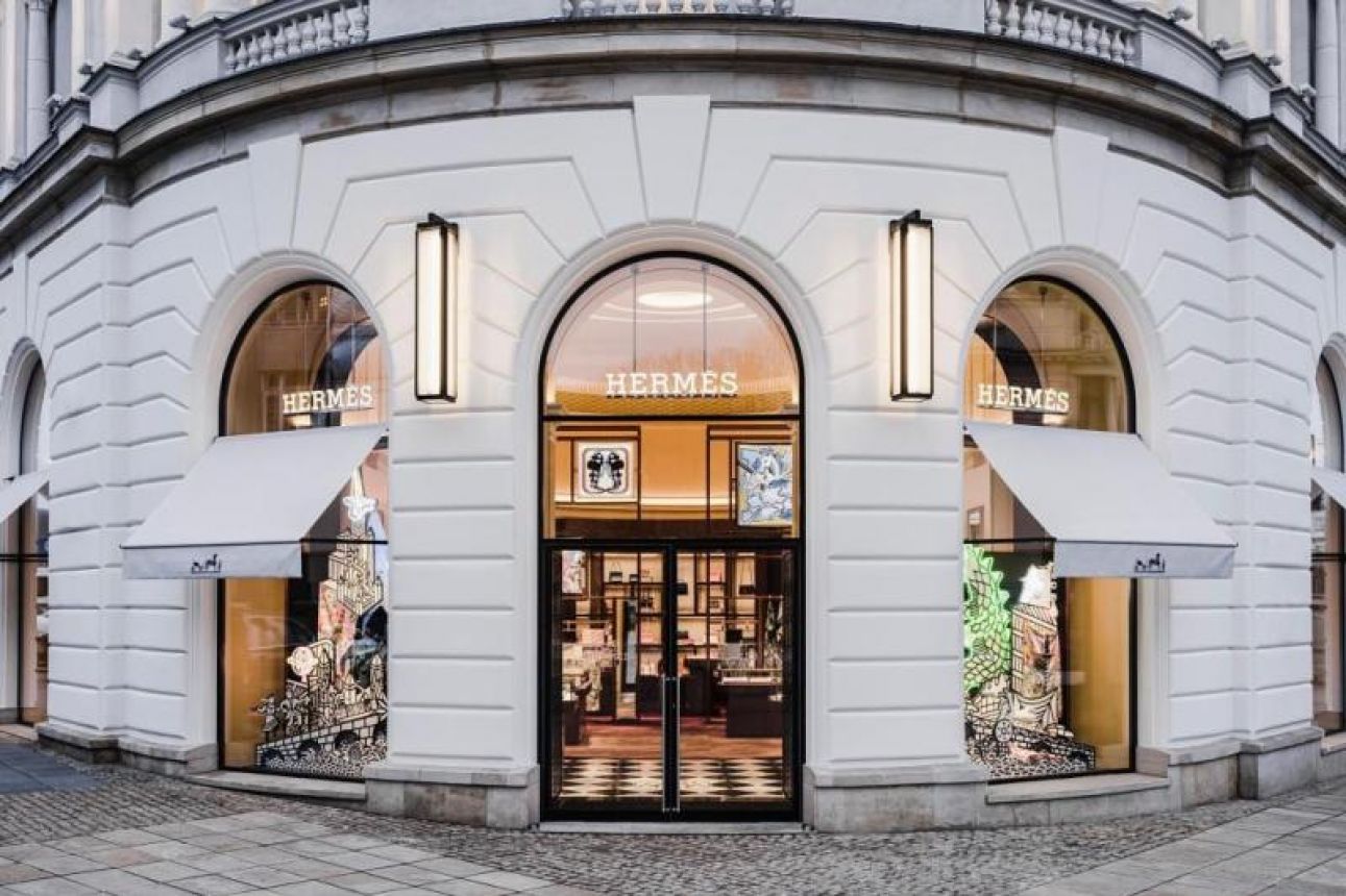 Hermès opens its very first store in Warsaw