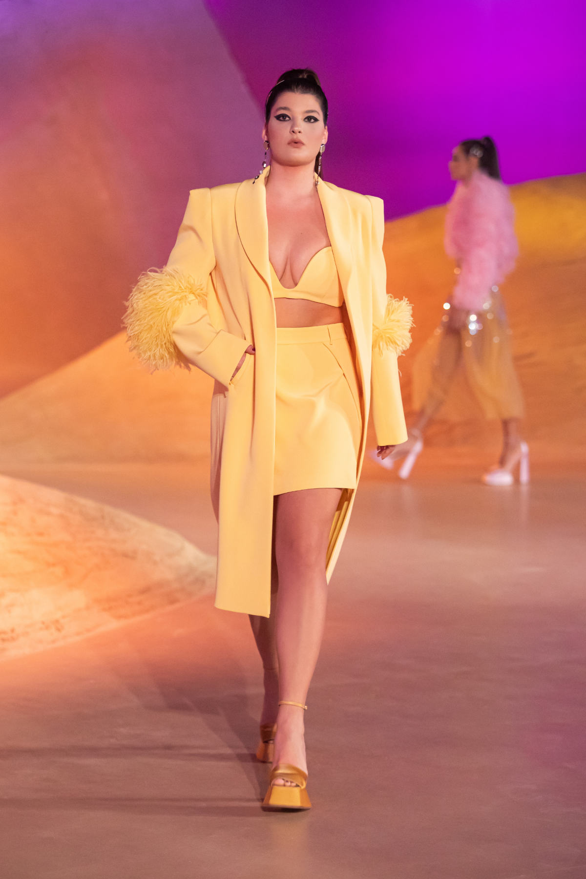 Georges Hobeika Presents Its New Ready To Wear Fall / Winter 2023 Collection: A Martian Breeze