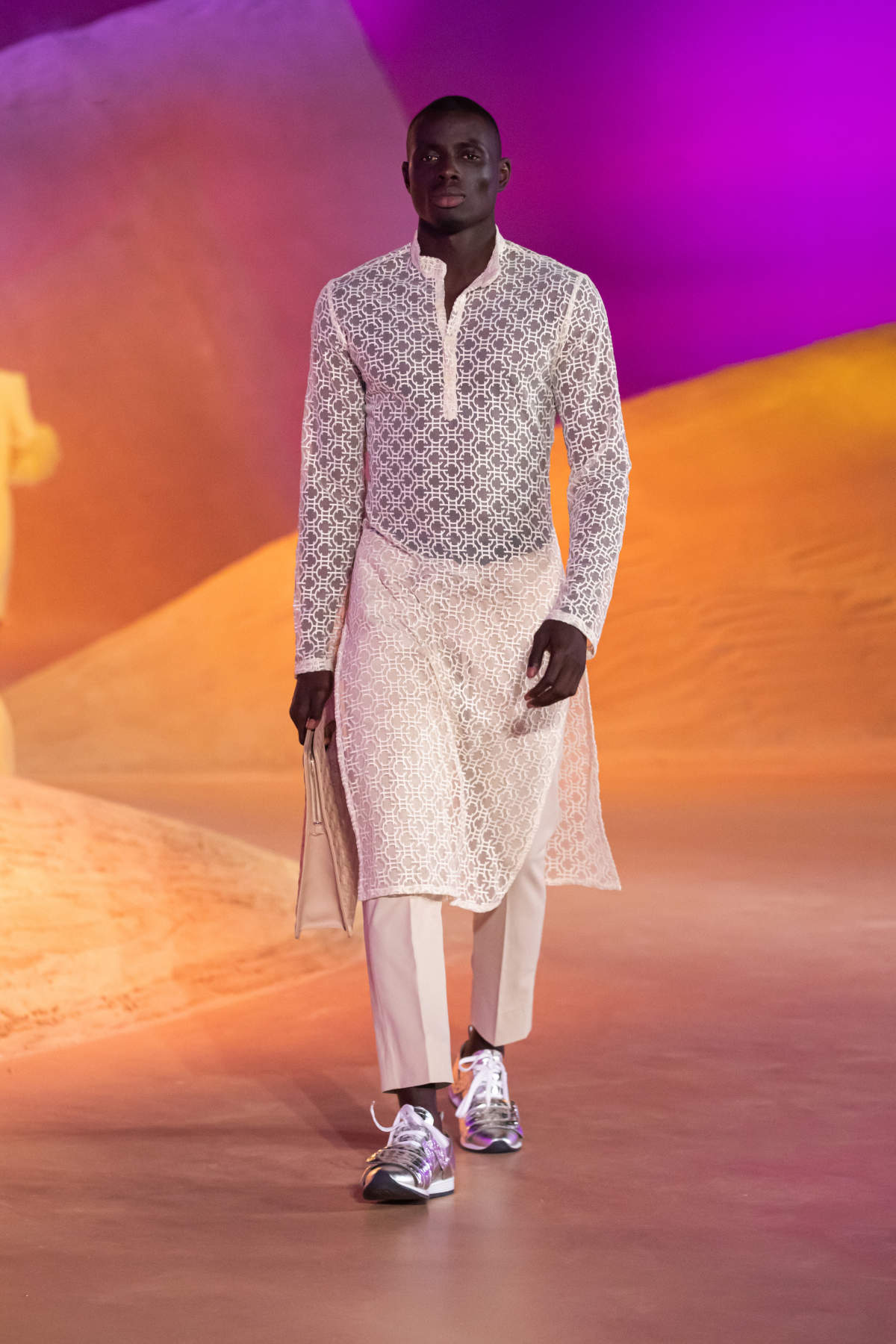 Georges Hobeika Presents Its New Ready To Wear Fall / Winter 2023 Collection: A Martian Breeze