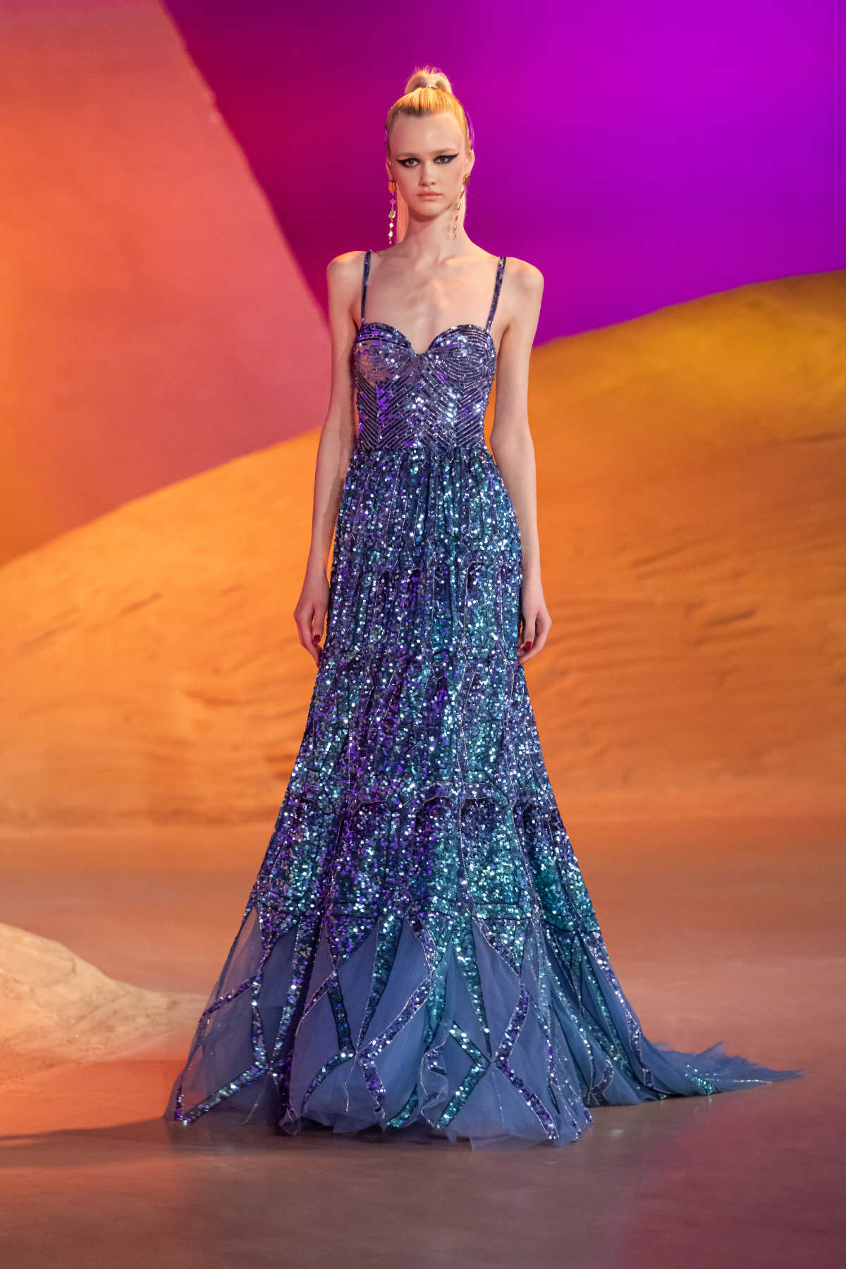 Georges Hobeika Presents Its New Ready To Wear Fall / Winter 2023 Collection: A Martian Breeze