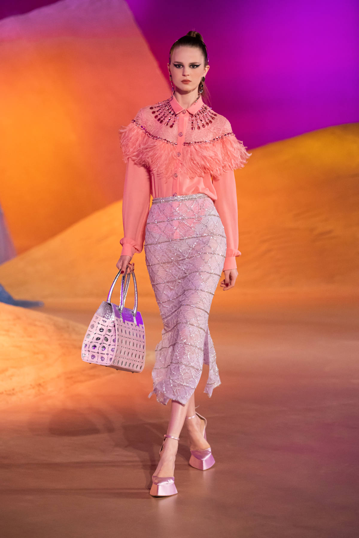 Georges Hobeika Presents Its New Ready To Wear Fall / Winter 2023 Collection: A Martian Breeze