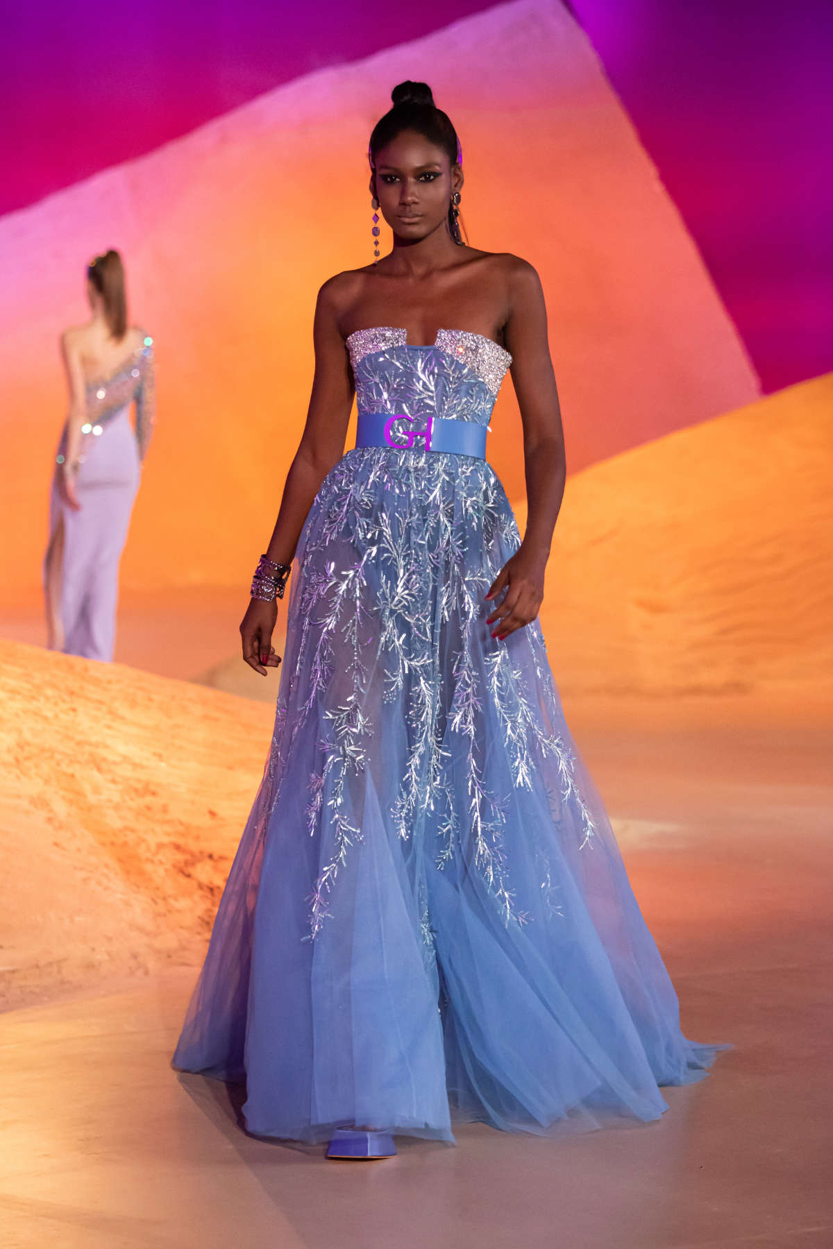 Georges Hobeika Presents Its New Ready To Wear Fall / Winter 2023 Collection: A Martian Breeze