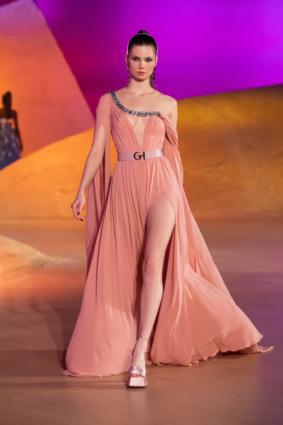 Georges Hobeika Presents Its New Ready To Wear Fall / Winter 2023 Collection: A Martian Breeze