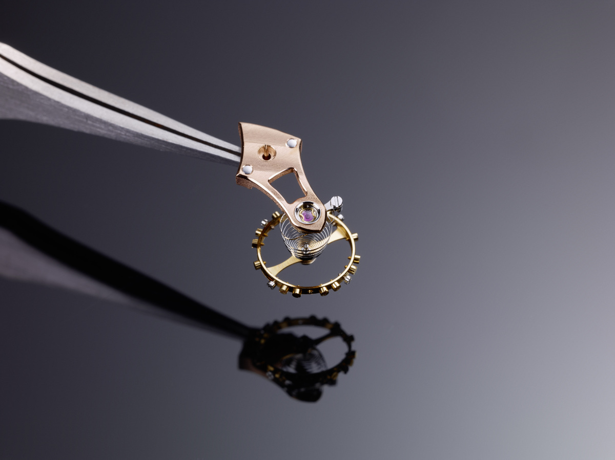 Tutima Glashütte Presents the Patria Evergreen: A Timeless Ode to Nature and Precision