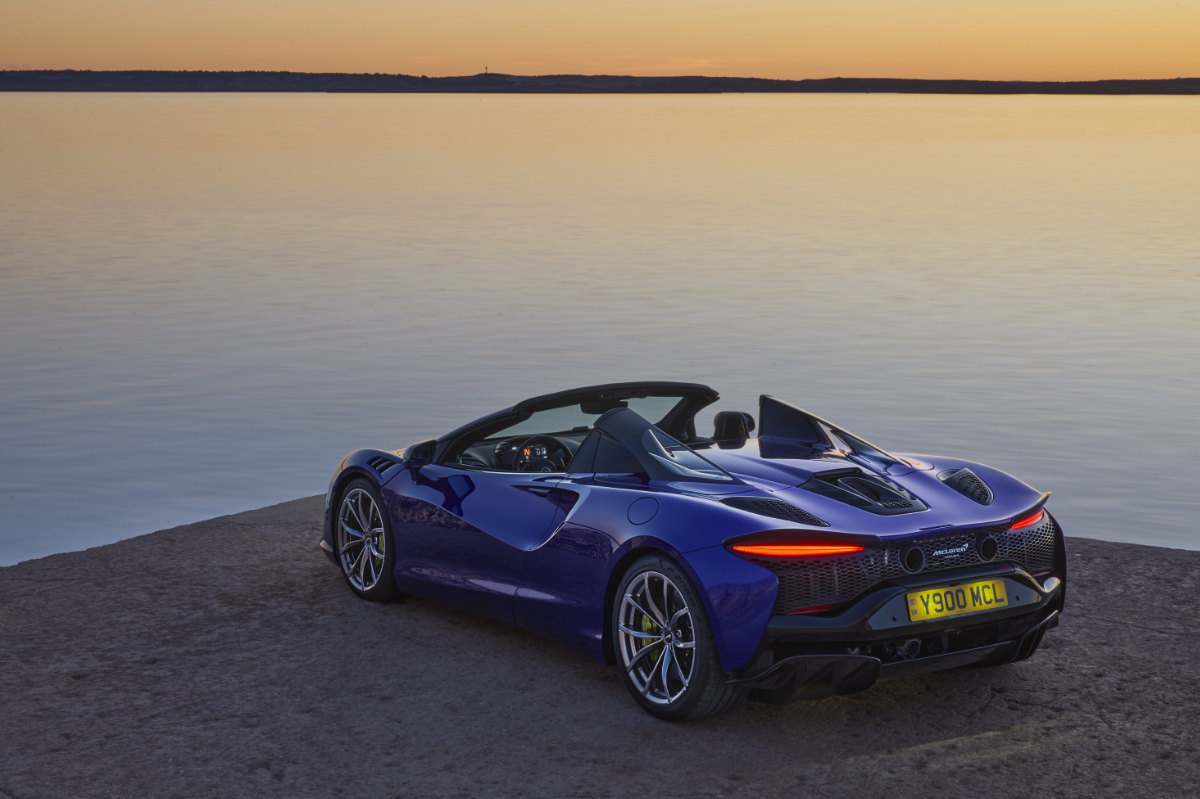 The New McLaren Artura Spider: Next-generation Supercar Exhilaration