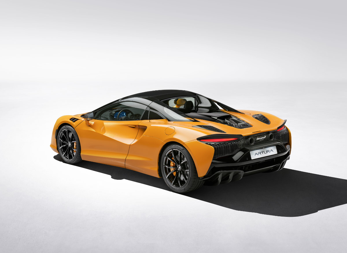 The New McLaren Artura Spider: Next-generation Supercar Exhilaration