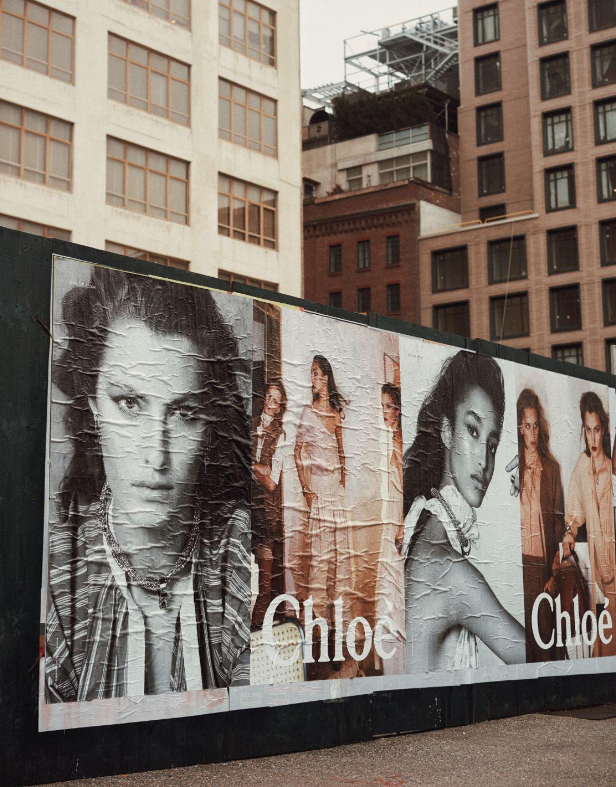 When Chloé covers New York City... - Luxferity Magazine