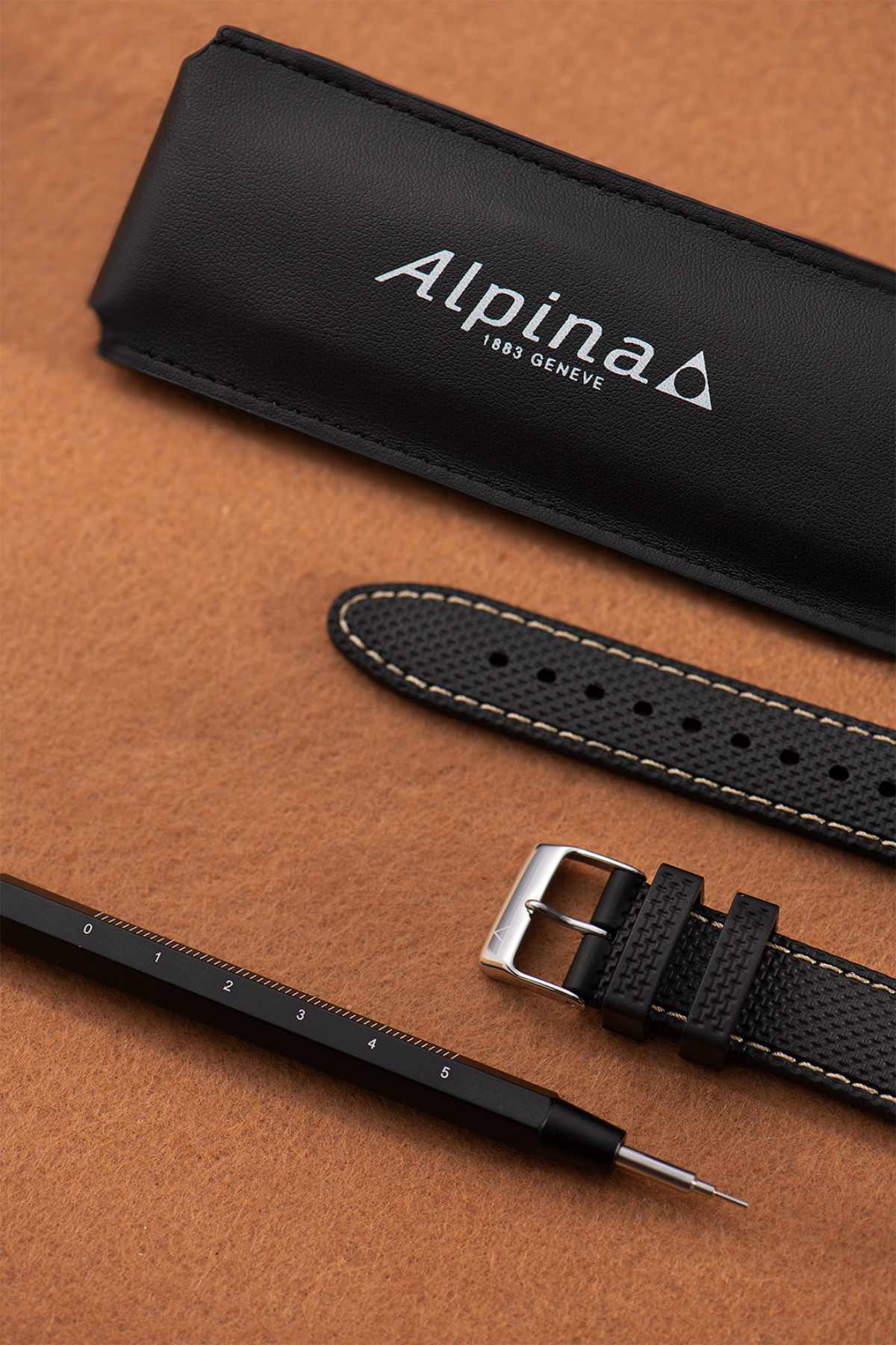 Alpina's Heritage Collection: Two Charming Watches For Mastering The Air And Sea