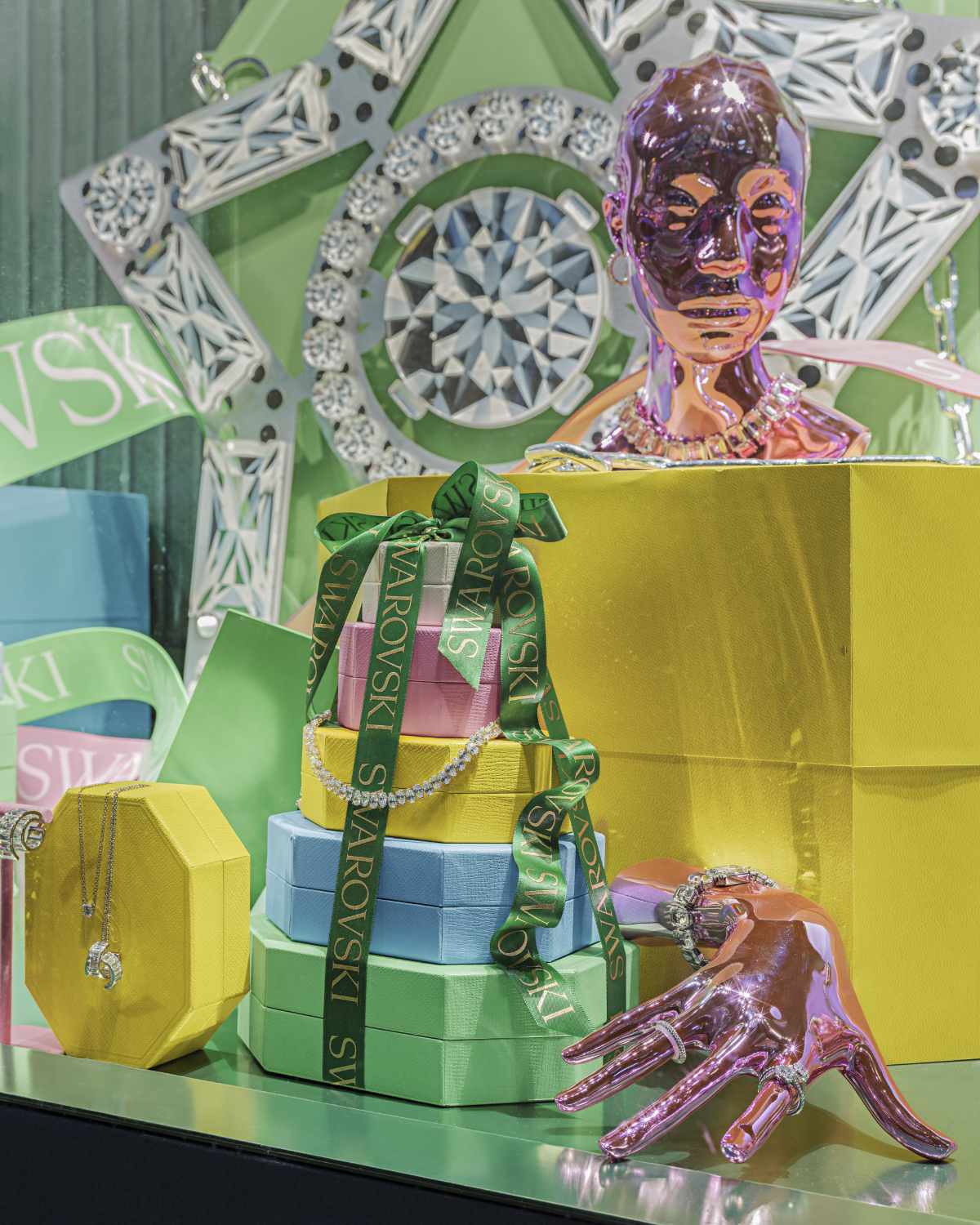 What to Do in NYC For the Holidays — Luxury Louis Vuitton Swarovski Pop Up  Christmas