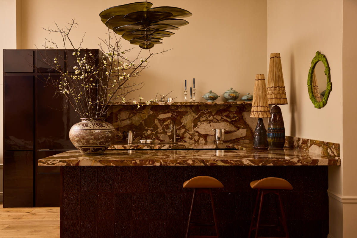 Laura Gonzalez Landscapes Exhibition: Craft And Luminescent Elegance