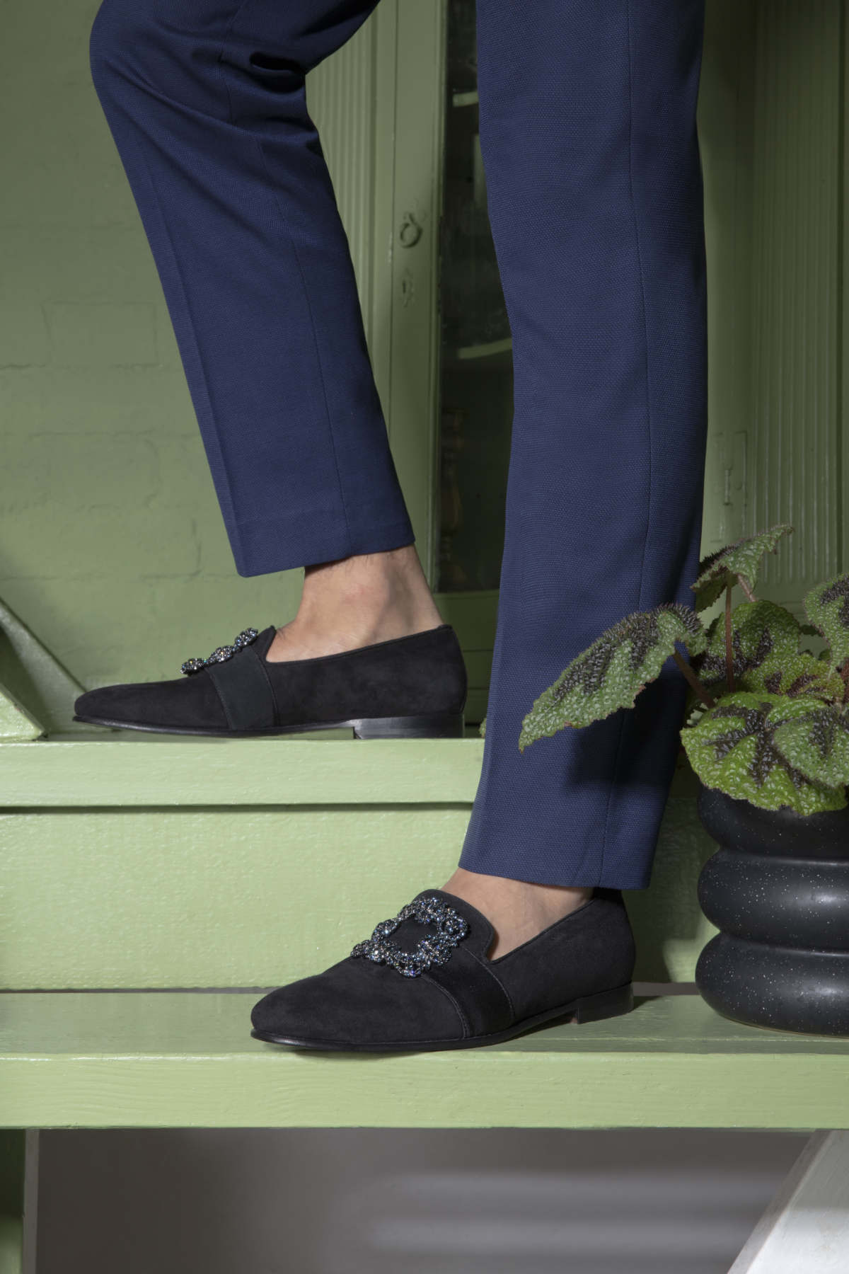 Manolo Blahnik Presents Its New Spring 2024 Men's Collection